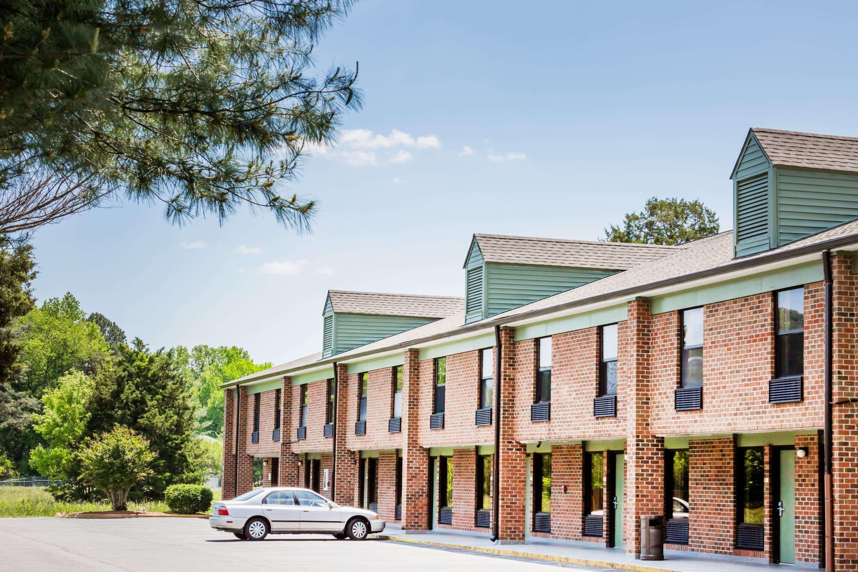 Days Inn By Wyndham Tappahannock Exterior foto